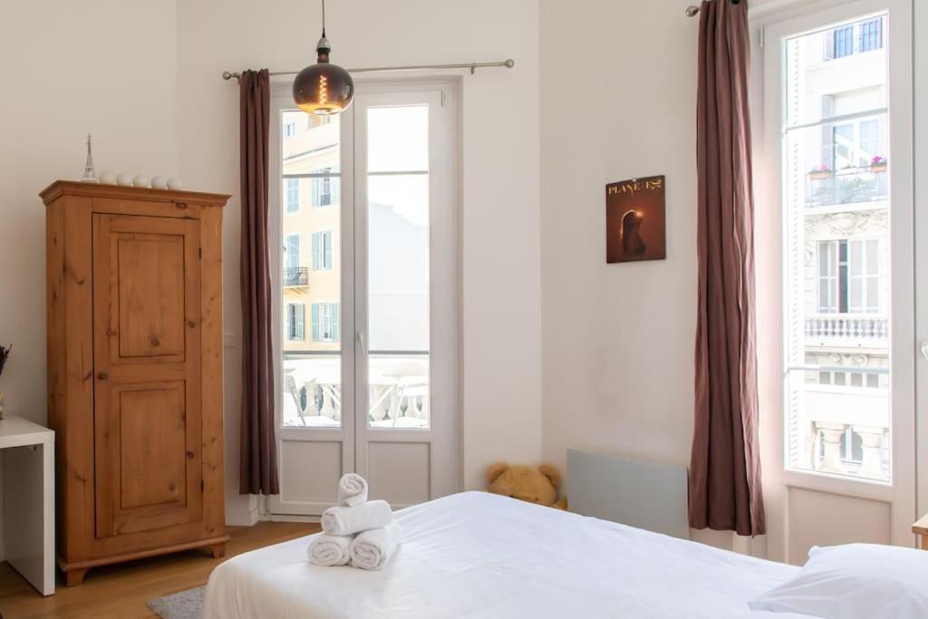 Apartment #22 Emma 2bdr Balcony Center Town 2mins Tramway Nizza